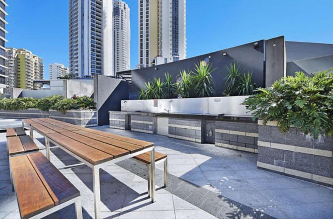 Circle On Cavill Sub Penthouse W/ 4 Bedrooms Gold Coast Esterno foto